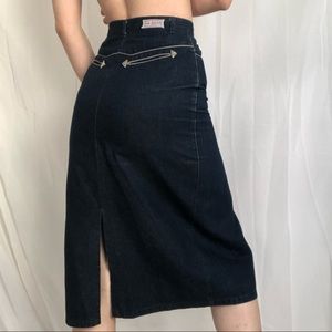 long vintage denim skirt ✰